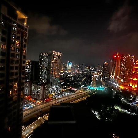 Mercu Summer Suites Klcc By Minutepointhome Kuala Lumpur Esterno foto