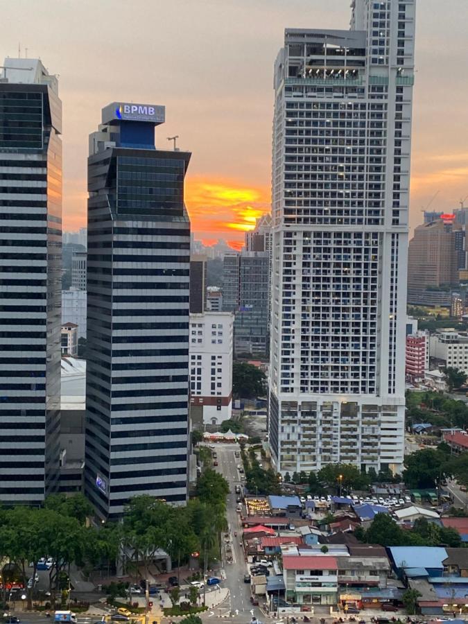 Mercu Summer Suites Klcc By Minutepointhome Kuala Lumpur Esterno foto